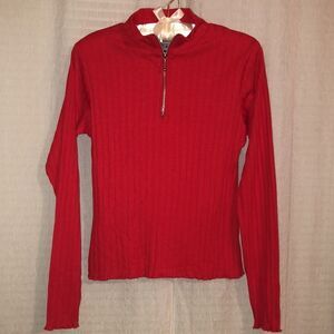 Freeze Frame L Vibrant Red Ribbed Quarter Zip Top